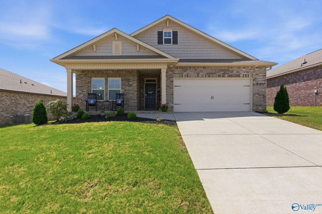 108 Settlement Drive, Huntsville, AL 35810