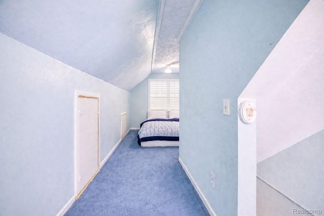 16635 Macarthur, Redford Charter Township, MI 48240