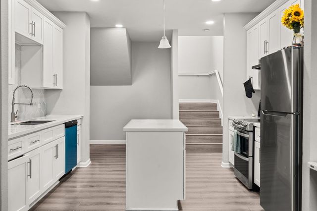 8534 Woodlyn Road, Houston, TX 77028