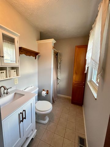 76 Township Road 1523, Chesapeake, OH 45619