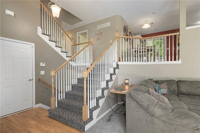 7100 Woodland Drive, Shawnee, KS 66218
