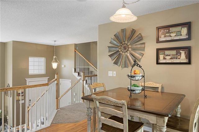 7100 Woodland Drive, Shawnee, KS 66218