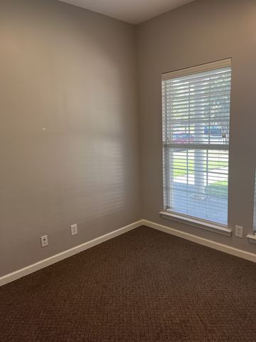 3326 Aspen Grove Dr, Franklin, TN 37067