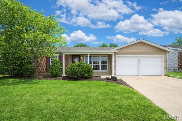 5442 Alnwick Drive, Unincorporated, MO 63129