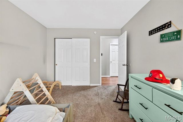 5442 Alnwick Drive, Unincorporated, MO 63129