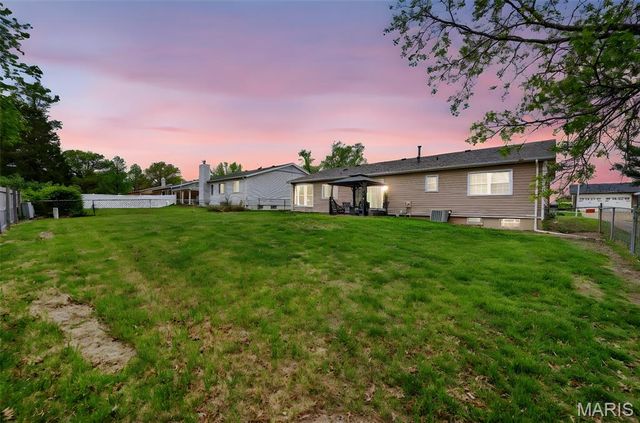5442 Alnwick Drive, Unincorporated, MO 63129