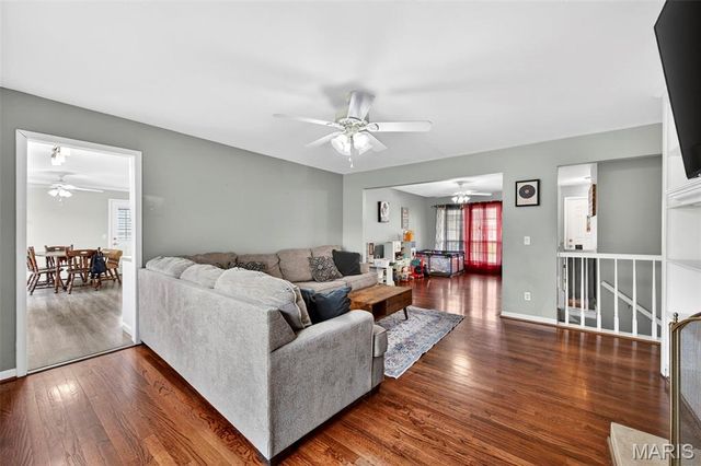 5442 Alnwick Drive, Unincorporated, MO 63129