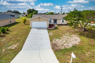 4022 SW 8th PL, Cape Coral, FL 33914