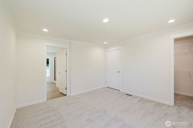 401 E Trails End Drive, Belfair, WA 98528