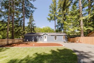 401 E Trails End Drive, Belfair, WA 98528