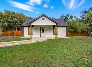 1901 S Jefferson Street, Kaufman, TX 75142