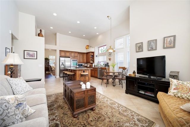 21488 Miramar, Mission Viejo, CA 92692