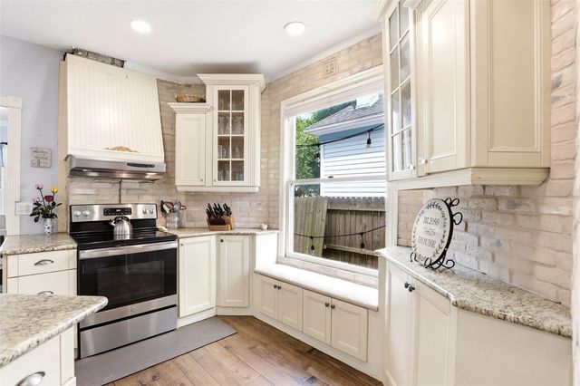 209 E 5TH STREET, Sanford, FL 32771