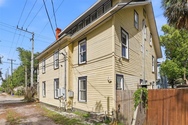 209 E 5TH STREET, Sanford, FL 32771
