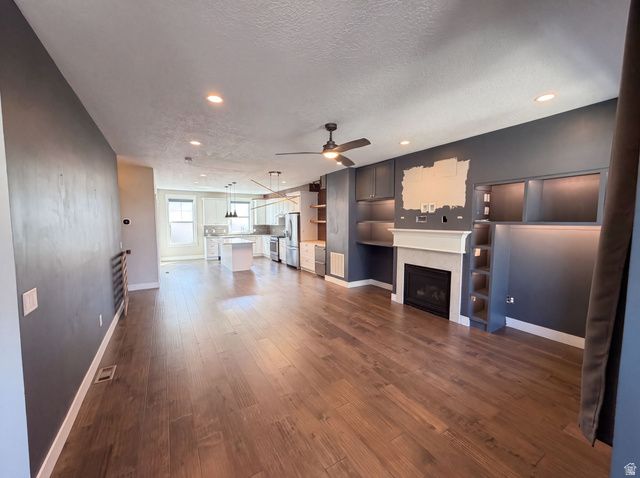10452 S SAGE CANAL WAY, Sandy, UT 84070