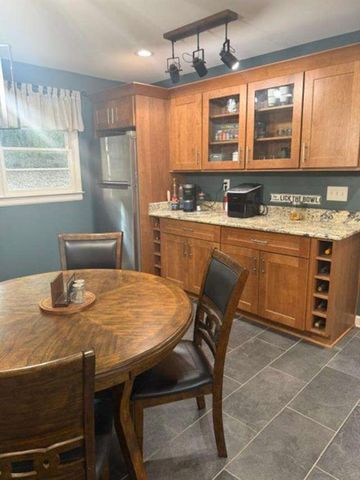 428 Blackberry Lane, Lindale, GA 30147