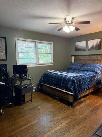 428 Blackberry Lane, Lindale, GA 30147