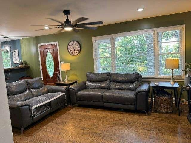 428 Blackberry Lane, Lindale, GA 30147
