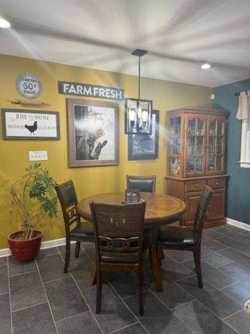 428 Blackberry Lane, Lindale, GA 30147