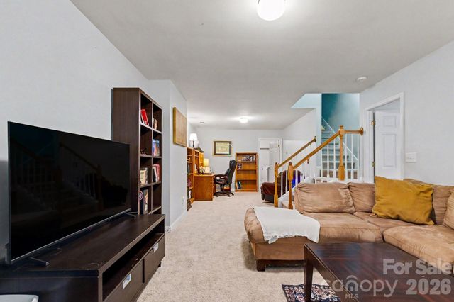 2612 Brackley Place NW, Concord, NC 28027
