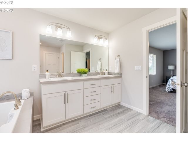 6150 N 86TH Ave, Camas, WA 98607