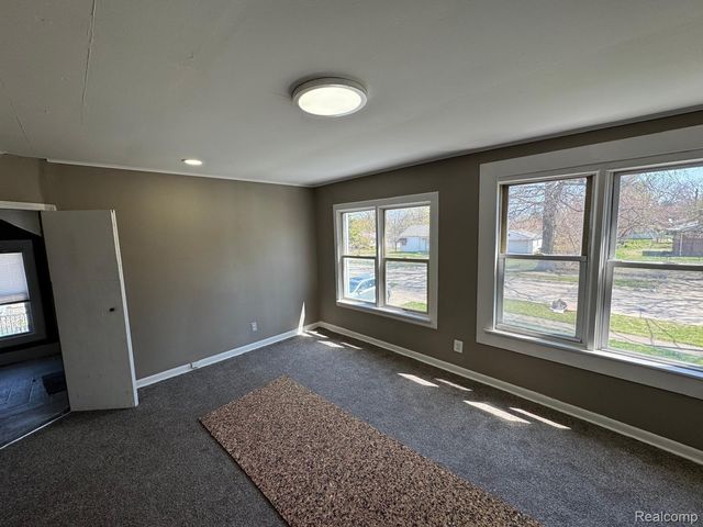 24025 CUNNINGHAM Avenue, Warren, MI 48091