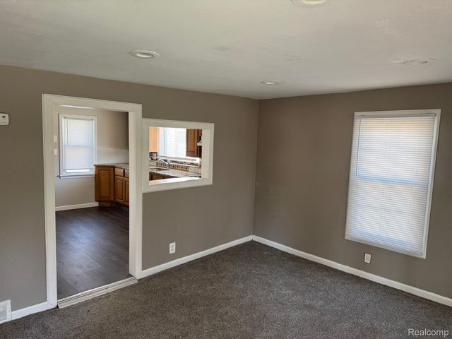 24025 CUNNINGHAM Avenue, Warren, MI 48091
