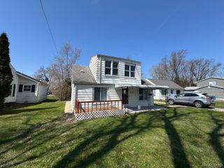 24025 CUNNINGHAM Avenue, Warren, MI 48091