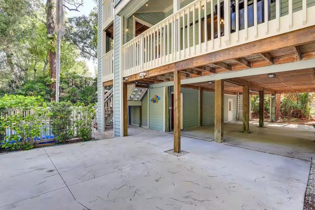 13837 76TH AVENUE, Seminole, FL 33776