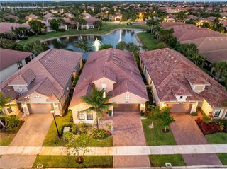 9530 Karlberg Way, Parkland, FL 33076