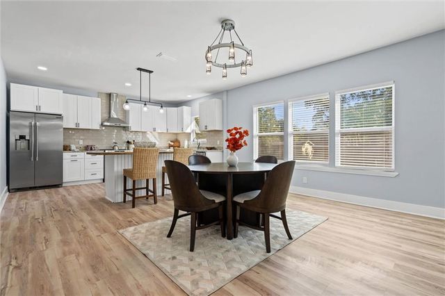 1850 Old Shell Road, Mobile, AL 36607