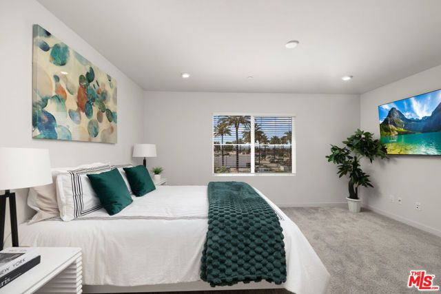 126 Dove Lndg, Covina, CA 91722