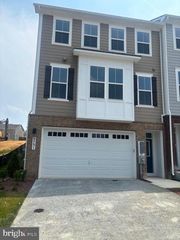 9751 GAELIC PL, Waldorf, MD 20601