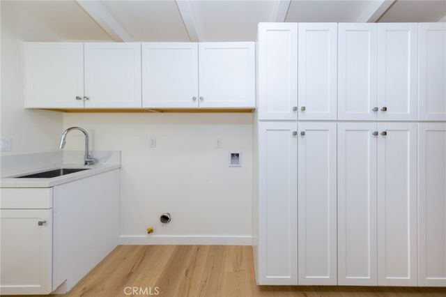 12745 Hartland Street, North Hollywood, CA 91605