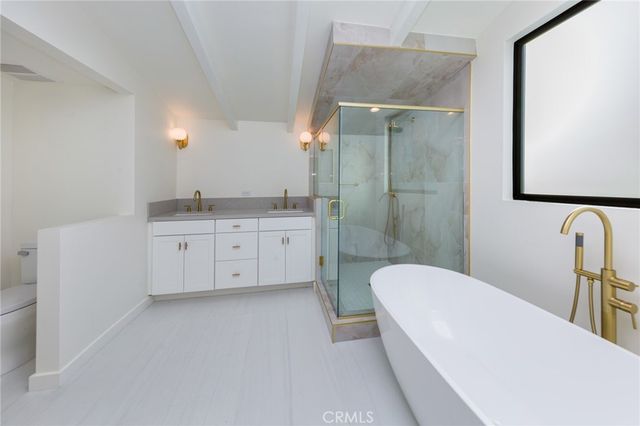 12745 Hartland Street, North Hollywood, CA 91605