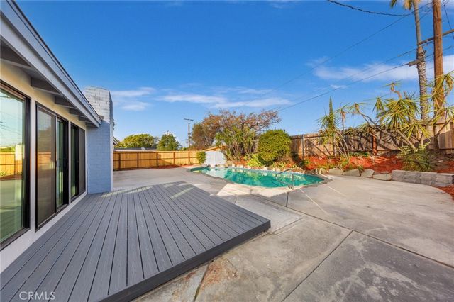 12745 Hartland Street, North Hollywood, CA 91605