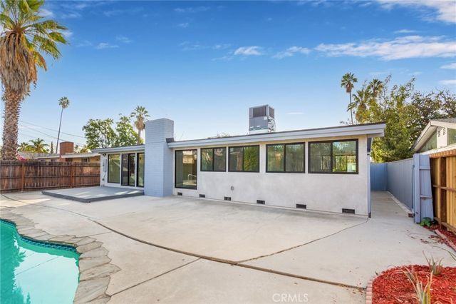 12745 Hartland Street, North Hollywood, CA 91605