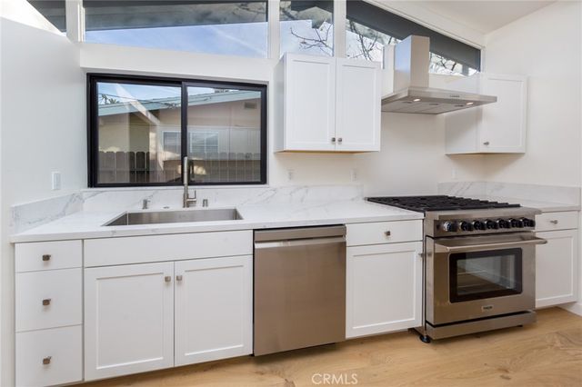 12745 Hartland Street, North Hollywood, CA 91605