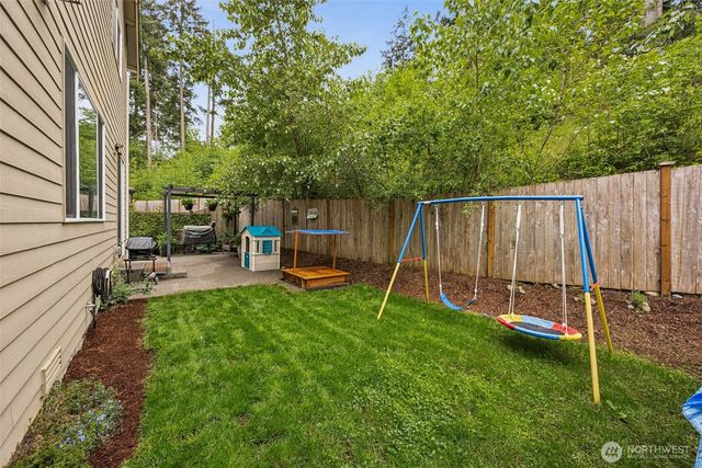 18514 18th Avenue E, Spanaway, WA 98387