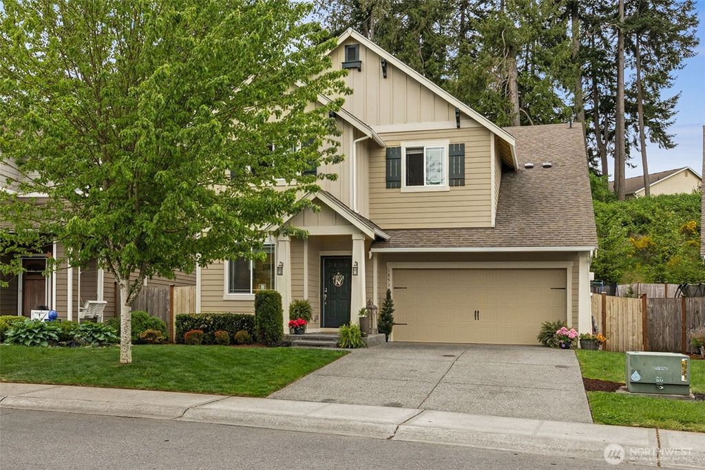 18514 18th Avenue E, Spanaway, WA 98387