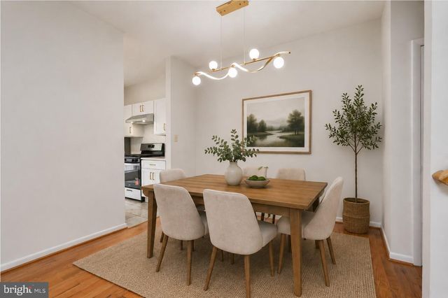 18055 ROYAL BONNET CIR, Gaithersburg, MD 20886