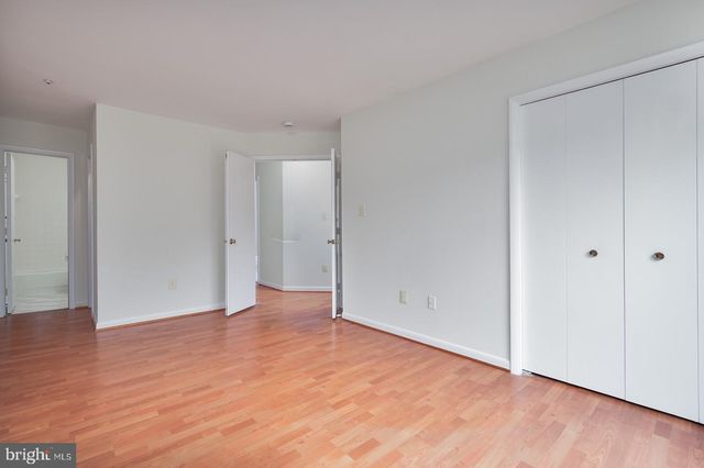 18055 ROYAL BONNET CIR, Gaithersburg, MD 20886