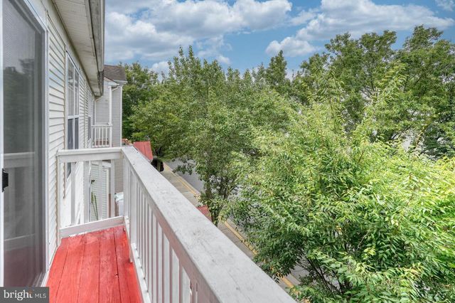 18055 ROYAL BONNET CIR, Gaithersburg, MD 20886