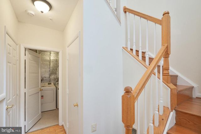 18055 ROYAL BONNET CIR, Gaithersburg, MD 20886