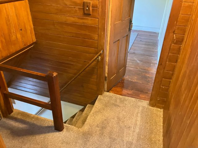 14 Hackmatack Street, Manchester, CT 06040