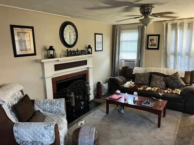 14 Hackmatack Street, Manchester, CT 06040