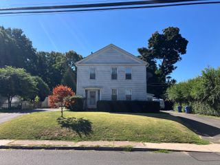 14 Hackmatack Street, Manchester, CT 06040