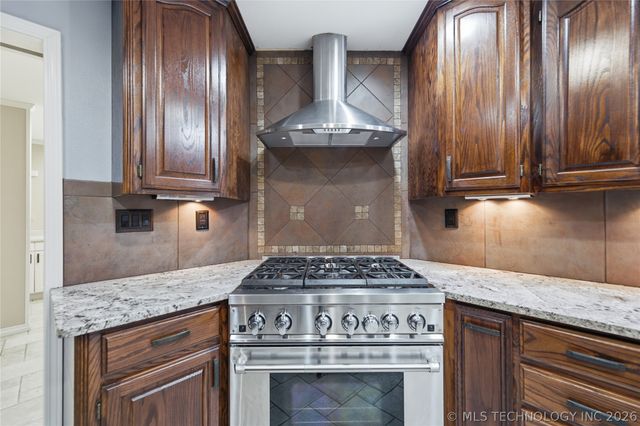 508 E 118th Street, Jenks, OK 74037
