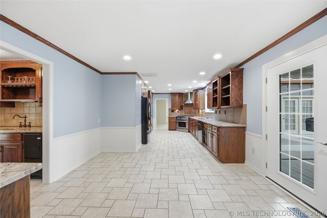 508 E 118th Street, Jenks, OK 74037