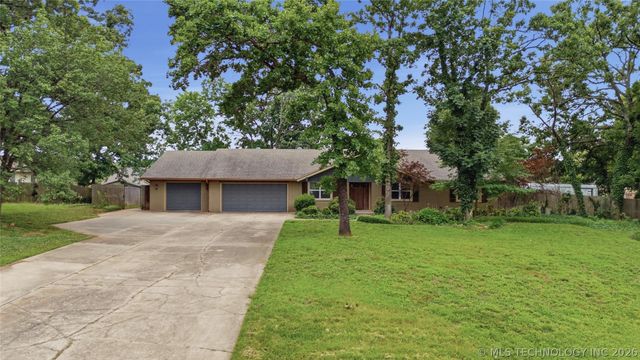508 E 118th Street, Jenks, OK 74037
